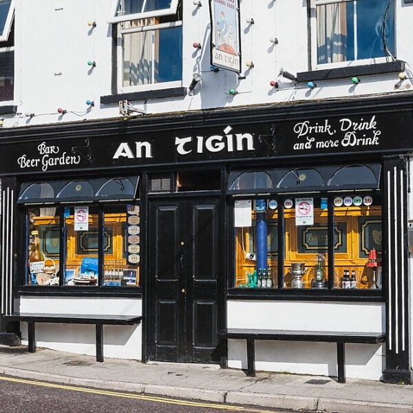 Pub in Schull