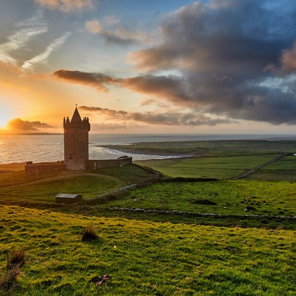 Doonagore Castle